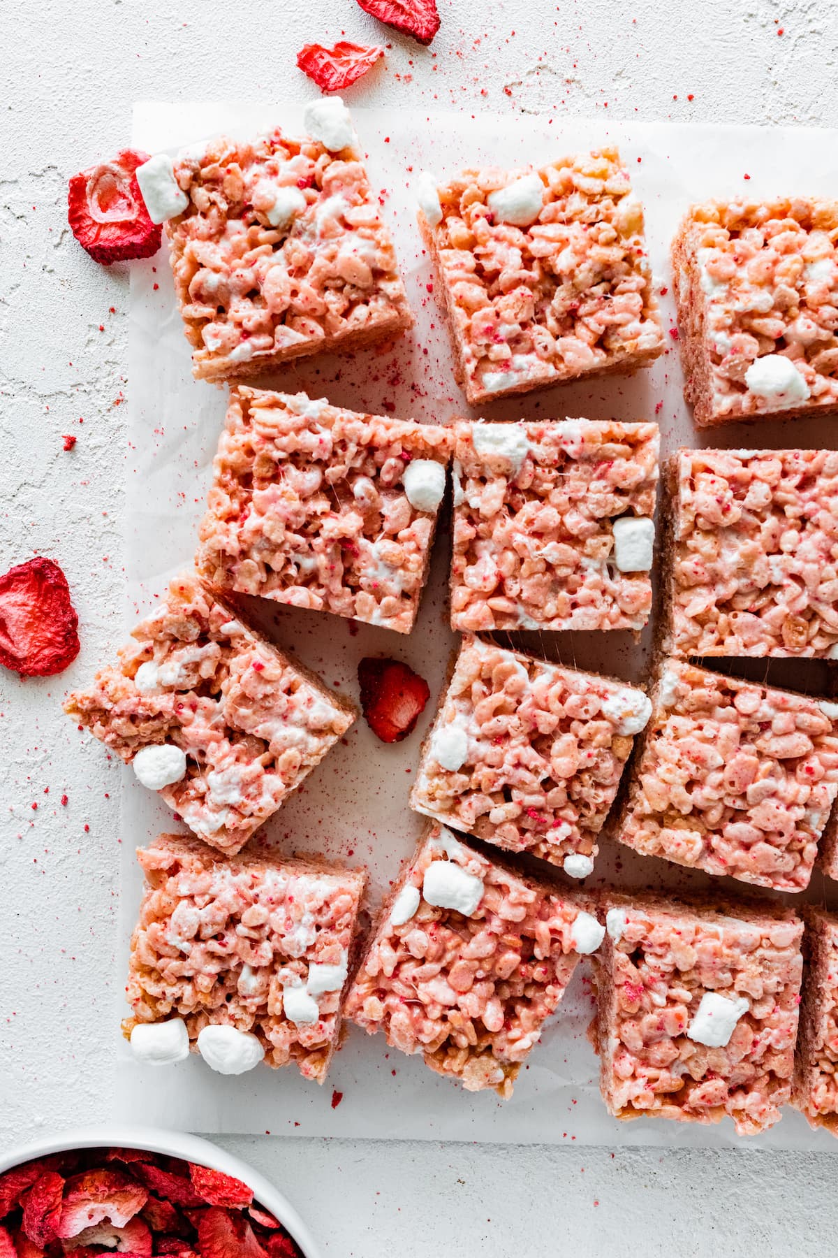 Strawberry Rice Krispie Treats: Tastes Like Your Favorite Ice Cream Bar